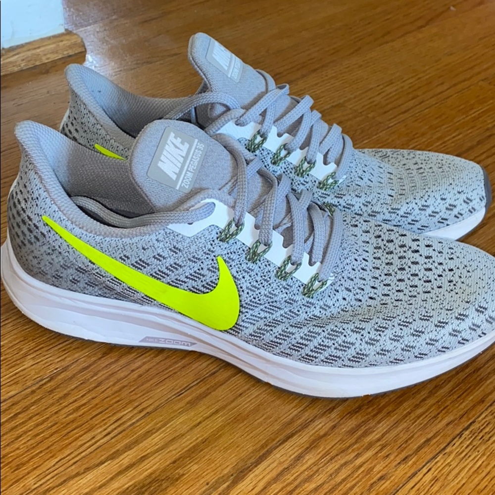 Nike zoom Pegasus grey and neon yellow sneakers🤍